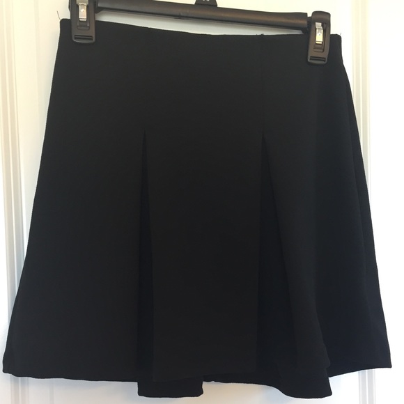 NWT SO RAD Skater Circle Skirt Pleats Texture Black Small - Picture 2 of 6
